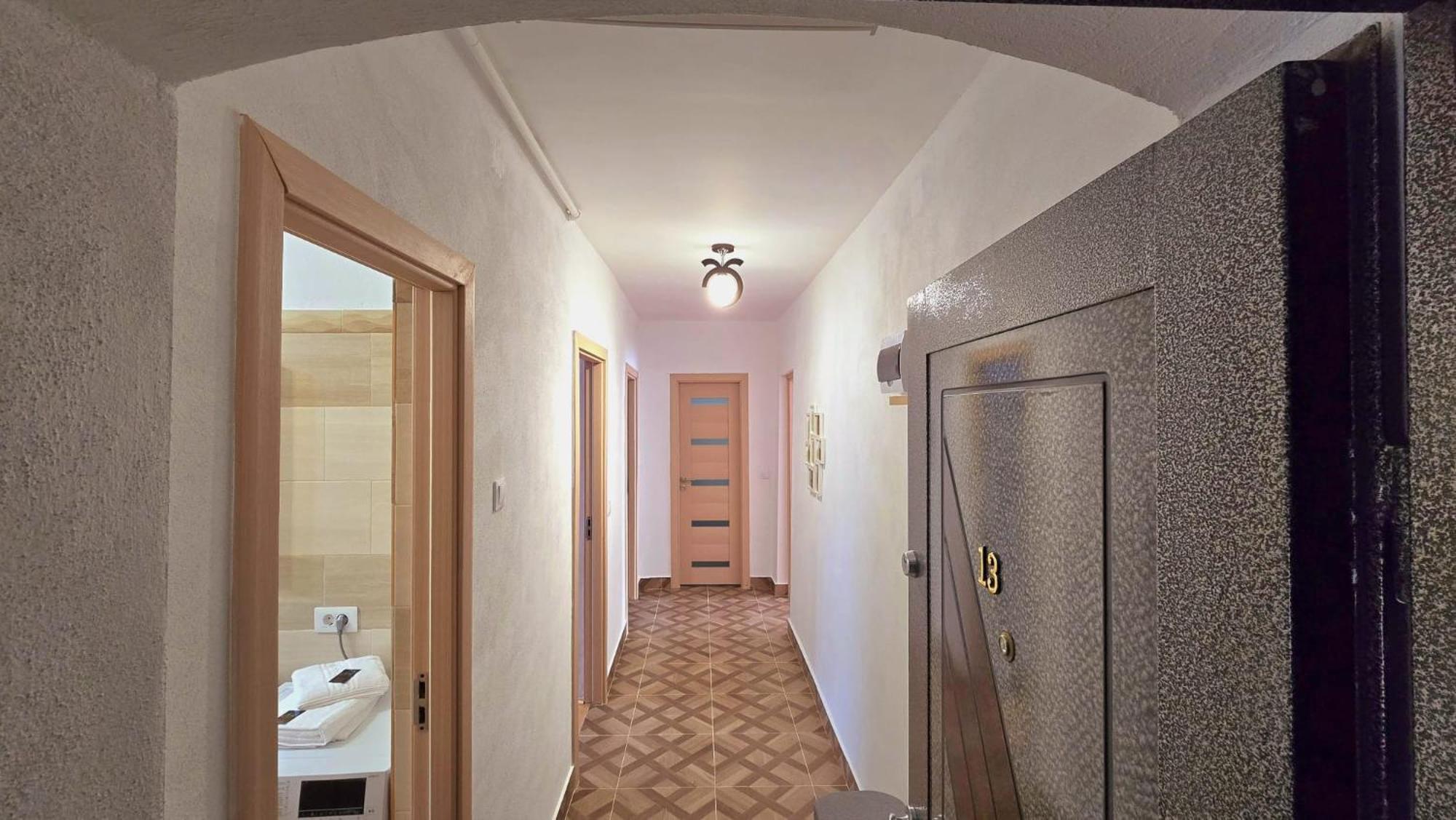 Apartament Confort Hd Hunedoara Exterior photo